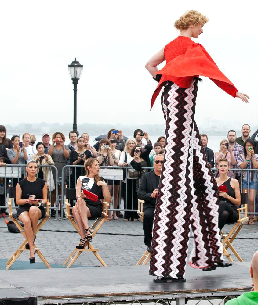 kardashian-garcia-kors-klum-shooting-project-runway-02